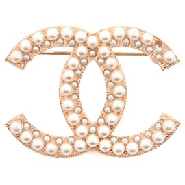 Chanel-CHANEL  Pins & brooches T.  metal-Golden