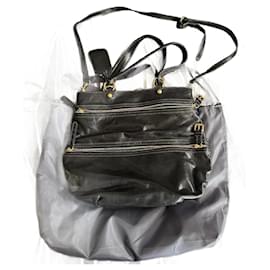 Dolce & Gabbana-Large black bag Victoria - Dolce & Gabbana-Black,Gold hardware