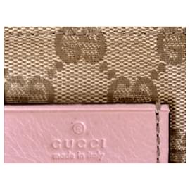 Gucci-Handbags-Pink,Beige