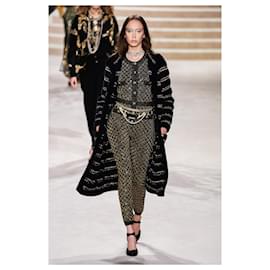 Chanel-New 31 Rue Cambon Runway Relaxed Coat-Blue
