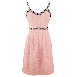 Chanel-Seltene Sammler Pink Tweed Kleid-Pink