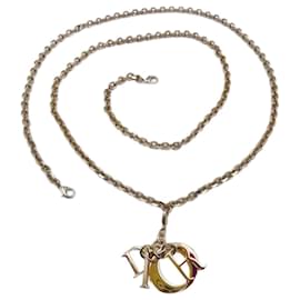 Christian Dior-Bandolera con cadena dorada desmontable de Christian Dior con colgante D.I.O.R.-Dorado