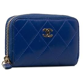 Chanel-CHANEL Bolsas clutch atemporais/clássico-Azul