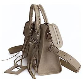 Balenciaga-Balenciaga Balenciaga City shoulder bag in crocodile print leather-Beige