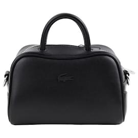 Lacoste-Leather shoulder handbag-Black