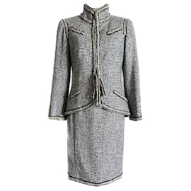 Chanel-Traje de tweed Lesage de la colección New Venice.-Beige