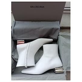 Balenciaga-Ankle boots-Branco