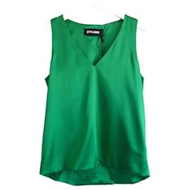 Autre Marque-Styland V-neck silk vest top emerald green-Green