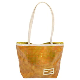 Fendi-FENDI Tote Bag Patent leather Yellow Auth ti1601-Yellow