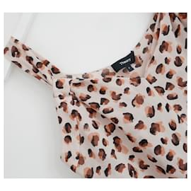 Theory-Camiseta de chaleco de seda estampada de leopardo de Theory-Castaño