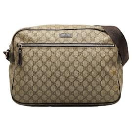 Gucci-GG Supreme Crossbody Bag-Castaño
