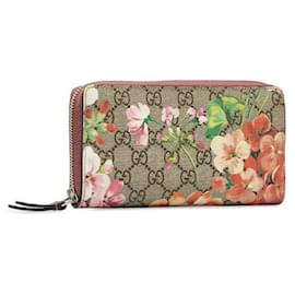 Gucci-GG Supreme Florales Portemonnaie mit umlaufendem Reißverschluss-Pink