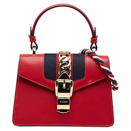Gucci-Mini sac à bandoulière Sylvie en cuir-Rouge