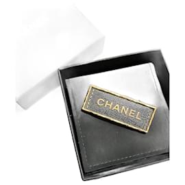 Chanel-CHANEL Prendedores y broches T.  metal-Dorado