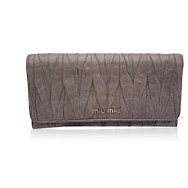 Miu Miu-Taupe Matelassé Leather Continental Flap Wallet Purse-Grey