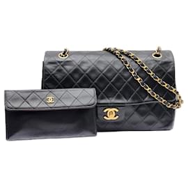 Chanel-Bolso clásico Chanel Timeless Classic Large Flap con Pochette-Negro