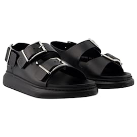 Alexander Mcqueen-Seal Sandals - Alexander McQueen - Calfskin - Black-Black