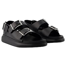 Alexander Mcqueen-Seal Sandals - Alexander McQueen - Calfskin - Black-Black