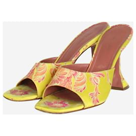Amina Muaddi-Gelbe Sandaletten mit Blumenmuster - Größe EU 40-Gelb