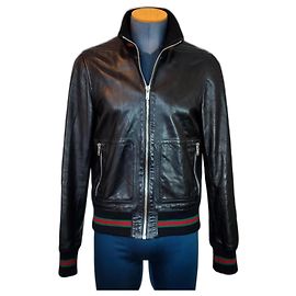 Gucci Jaqueta Bomber de Couro Preta com Faixas Verdes e Vermelhas Preto