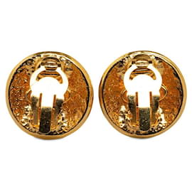 Chanel-Chanel CC Clip On Earrings Metal Earrings in Good condition-Other