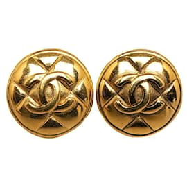 Chanel-Chanel CC Quilted Clip On Earrings Metal Earrings in Good condition-Other