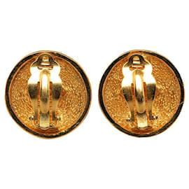 Chanel-Chanel CC Quilted Clip On Earrings Metal Earrings in Good condition-Other