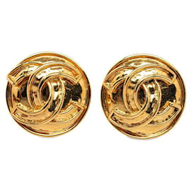 Chanel-Chanel CC Clip On Earrings Metal Earrings in Excellent condition-Other
