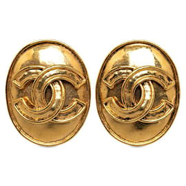 Chanel-Boucles d'oreilles clip ovale Chanel CC Boucles d'oreilles en métal en bon état-Autre