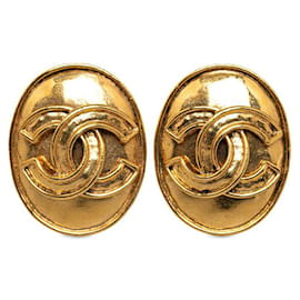 Chanel-Chanel CC Oval Clip On Earrings Metal Earrings in Good condition-Other