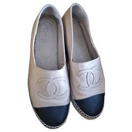CHANEL beige and black espadrilles size 42 Black Beige
