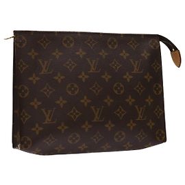 Toilette Poche Monogram Louis Vuitton 26 Pochette M47542 LV Auth am5979 Monogramme