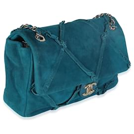 Chanel-Bolso mediano con solapa y flecos de diamantes de piel de cabra de ante verde azulado Chanel-Azul