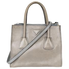 Prada-Borsa Prada in pelle grigia con doppia tasca-Grigio