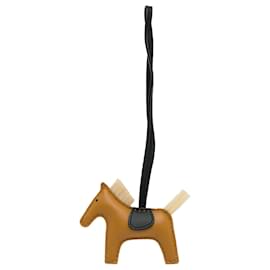 Hermès-Hermès Charm para bolso Rodeo GriGri Milo y pelo de caballo marrón TPM-Castaño