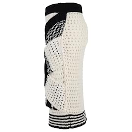 Burberry-Falda midi de punto de crochet de Burberry en lana color crema-Blanco,Crudo