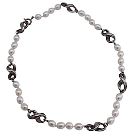Tiffany & Co-TIFFANY & CO. Vintage Figure 8 Station Silver Necklace in White Cultured Pearl-White,Cream