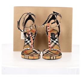Burberry-Burberry Check T-strap Sandals in Brown Canvas-Brown