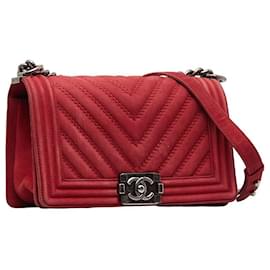 Chanel-Chanel Chanel Boy Coco Mark Chain Shoulder Bag in Red Suede Leather Shoulder Bag in Good condition-Red