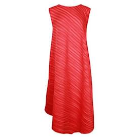 Pleats Please-Leuchtend rotes, plissiertes langes Kleid-Rot