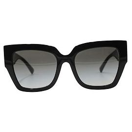 Valentino Gafas de sol negras con logo dorado Negro