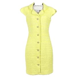 Chanel-Vestido de tweed com botões de joias Gripoix CC 8K.-Amarelo