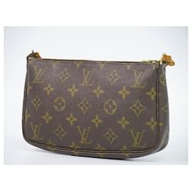 Louis Vuitton-Louis Vuitton Pochette Accessoire-Castaño