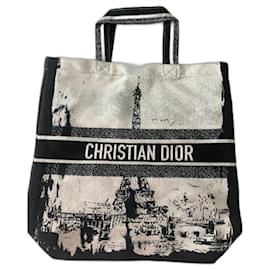Dior-Buch-Tasche Dior aus Stoff FAll 2024 New York-Schwarz