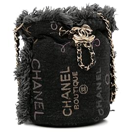 Chanel-Chanel Mini cubo de mezclilla negro con cadena-Negro