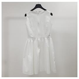 Christian Dior-CHRISTIAN DIOR SS17 Fencing Diamond Stitch Bee Embroidery Dress-White