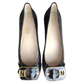 Fendi ballet flats size 35.5, new condition Black