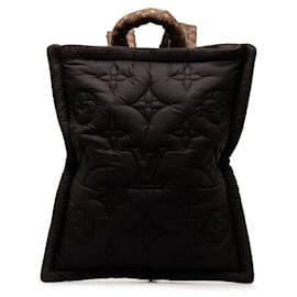 Louis Vuitton-Mochila Monograma Econyl Pillow M58981-Outro