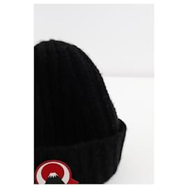 Moncler-wool cap-Black