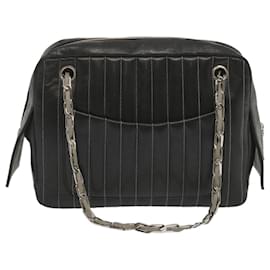 Chanel-Bolsa de ombro CHANEL corrente Mademoiselle pele de cordeiro preta CC Auth bs13136-Preto
